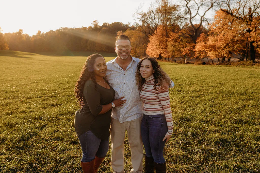 Family portrait session in Mansfield, Ohio — image 33