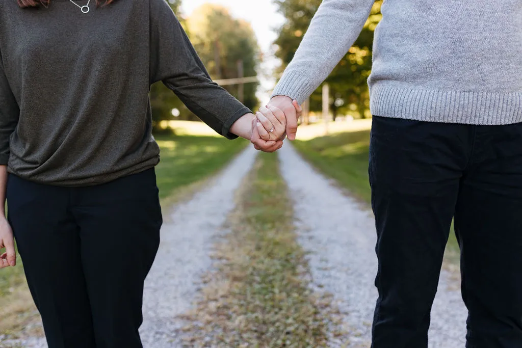 Family portrait session in Mansfield, Ohio — image 39