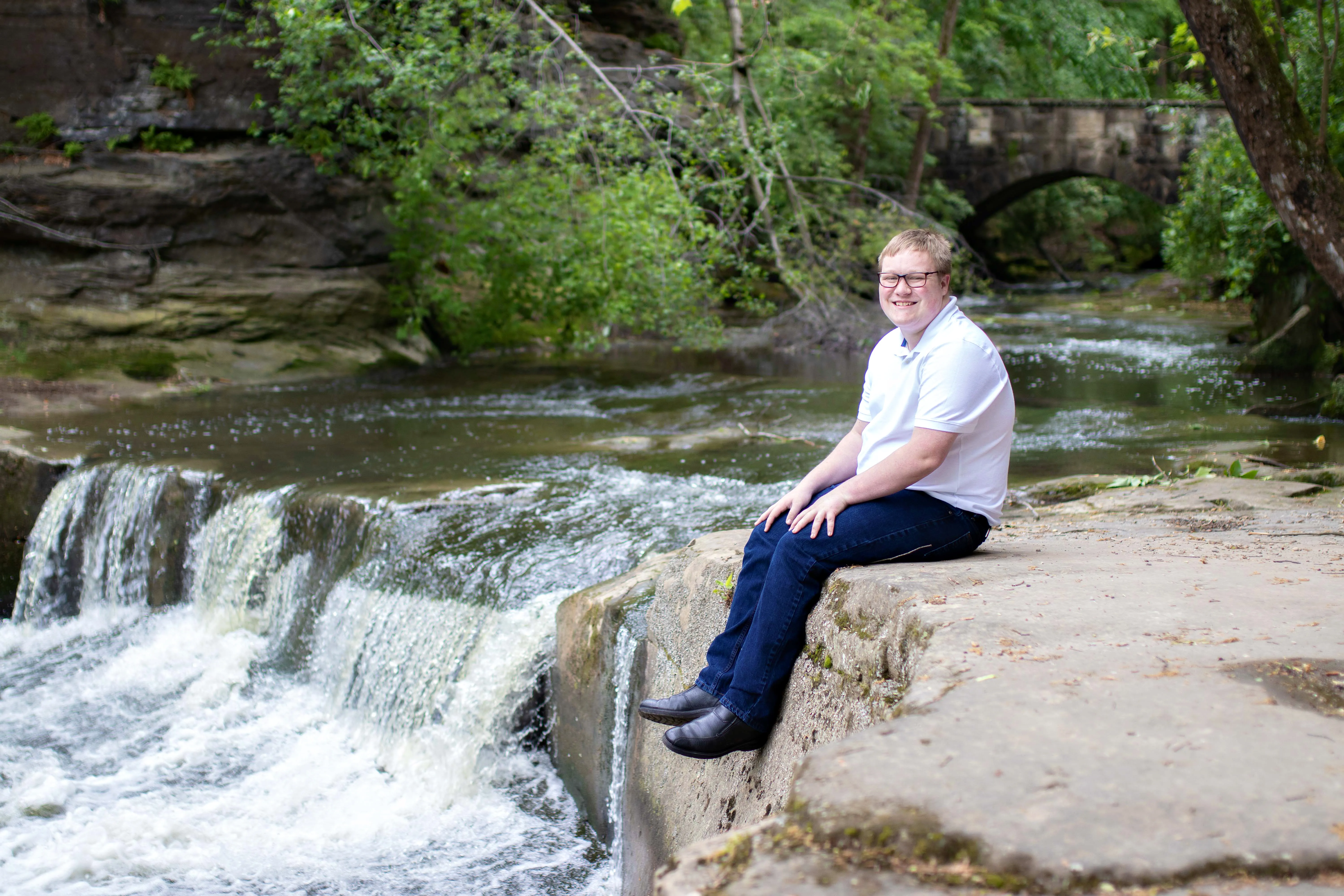 Senior portraits in Mansfield Ohio — image 5