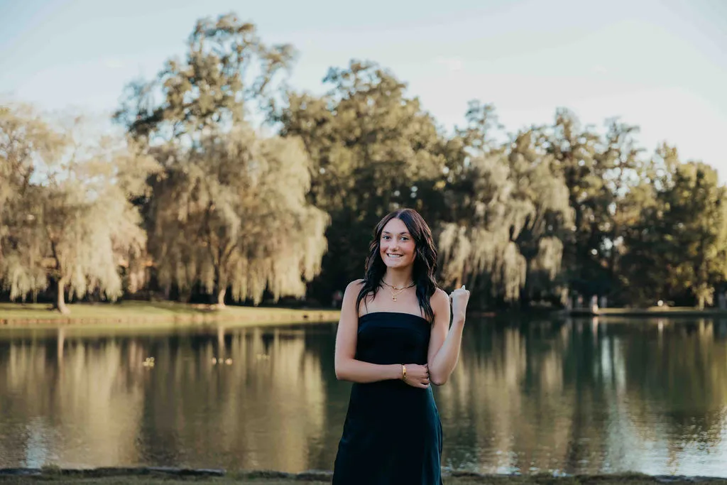 Senior portraits in Mansfield Ohio — image 29