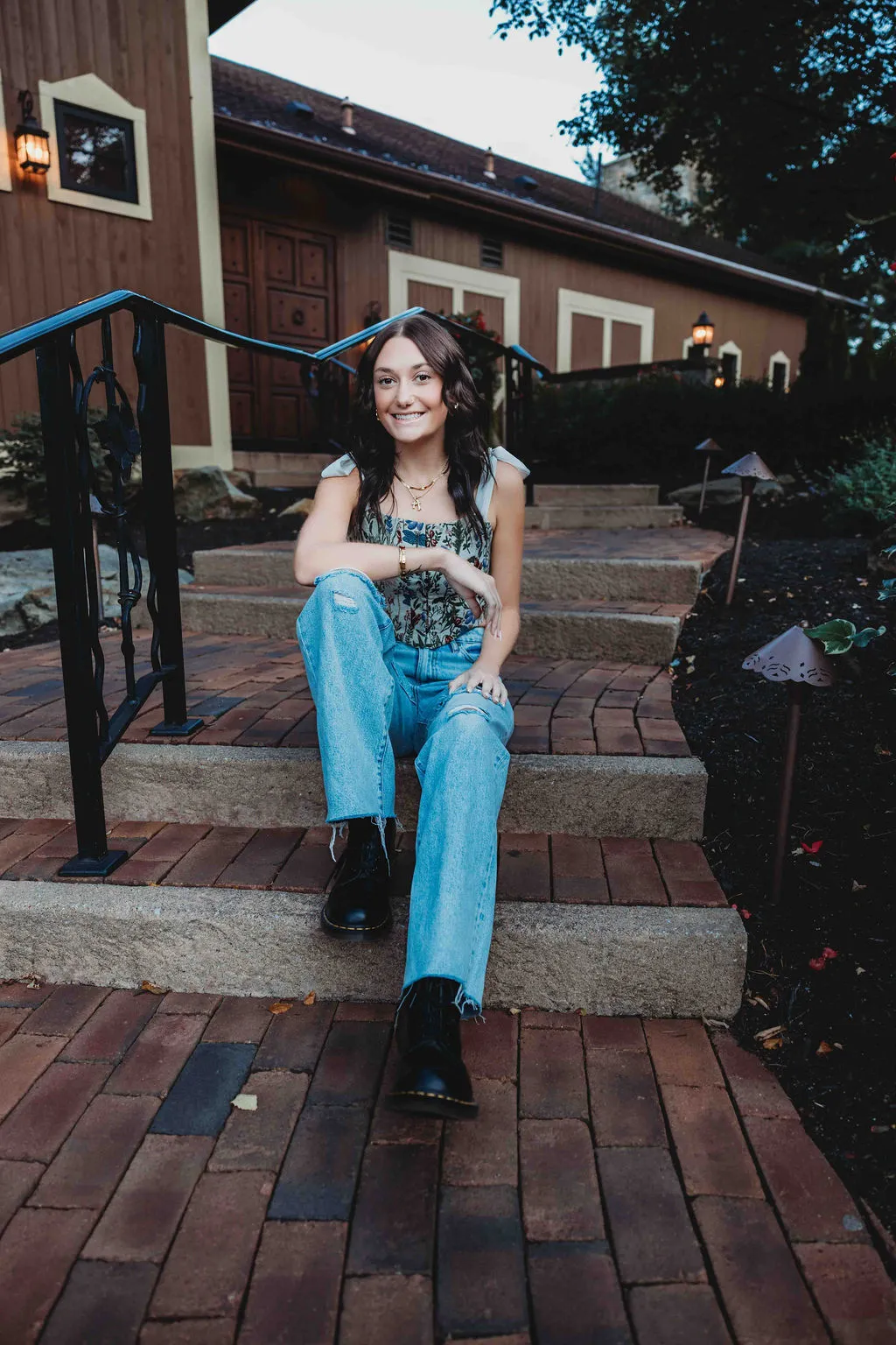 Senior portraits in Mansfield Ohio — image 34